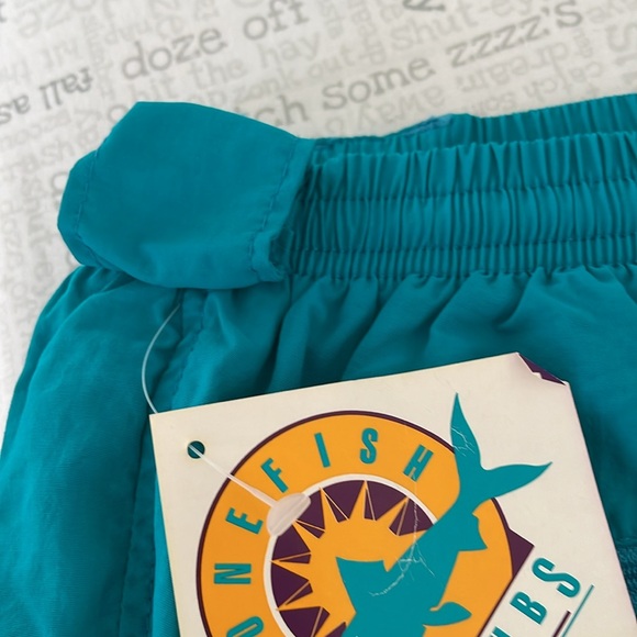 Brand new Orvis men’s Short L Made in USA 100% Mylon - Picture 11 of 13